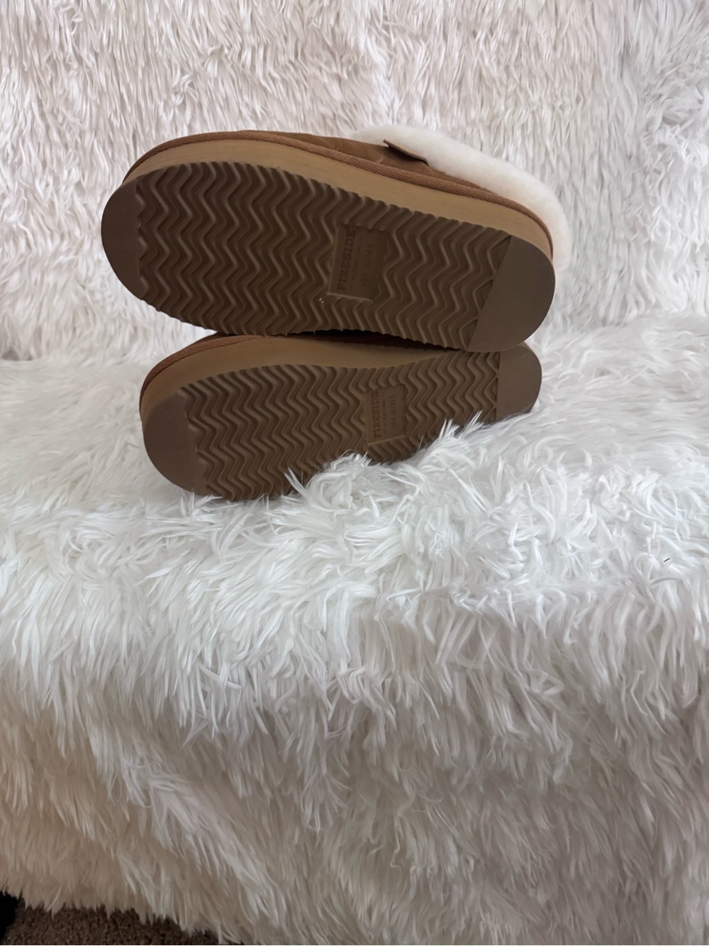Fireside Quilted Suede Slippers with Plush Cream Shearling Trim - Picture 3 of 4